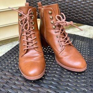 Loft Brown Lace-Up Ankle Boots Size 8
